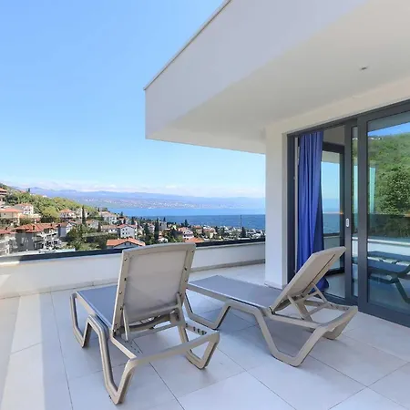 Bella Vista 1 *